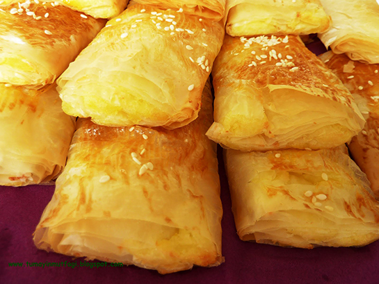 Baklava Yufkasından Peynirli Börek Tarifi ve Malzemeleri